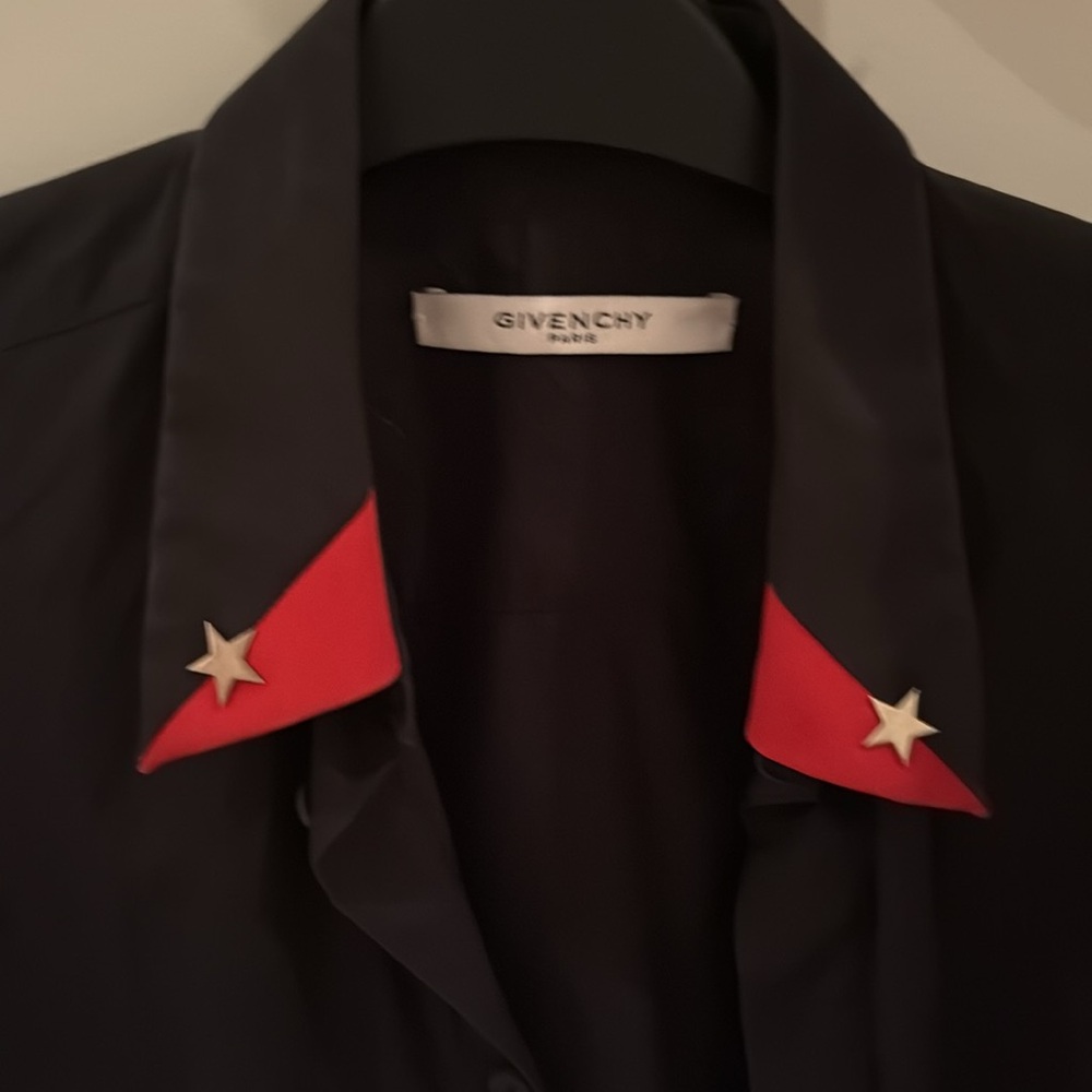 Givenchy shirt - Picture 2 of 2